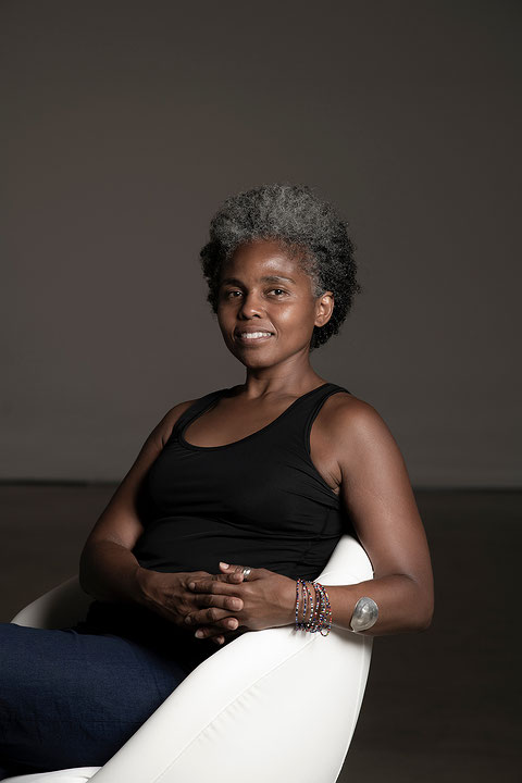 Portrait de l’artiste Sandra Brewster (Afficher en plein écran)