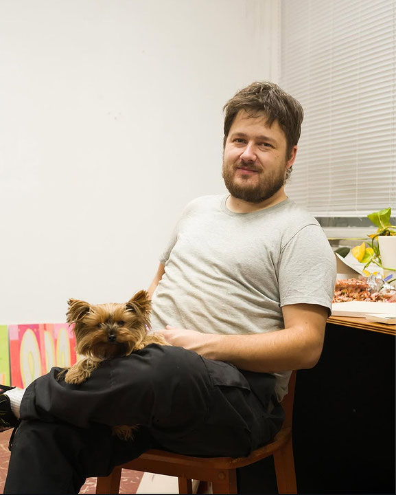 Portrait de l’artiste Marlon Kroll (Afficher en plein écran)