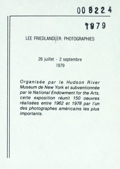 Recto du carton d’invitation de l’exposition Lee Friedlander : photographies