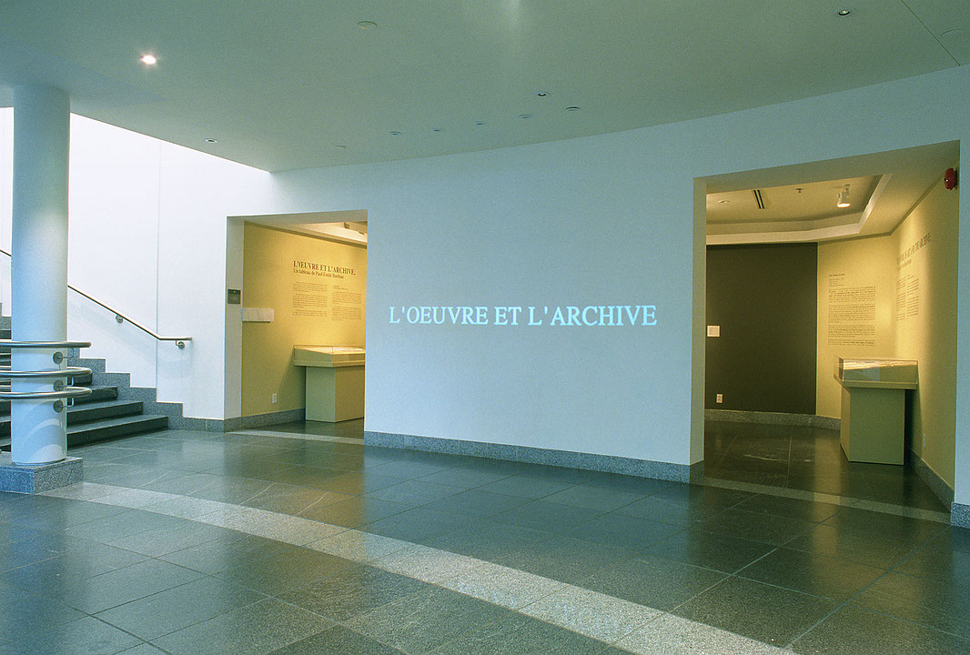 Vue de salle de l’exposition L’Œuvre et l’archive : Épanouissement, 1956, de Paul-Émile Borduas (Afficher en plein écran)