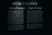 Vue de salle de l’exposition Atom Egoyan : Hors d’usage