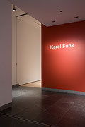 Vue de salle de l’exposition Karel Funk