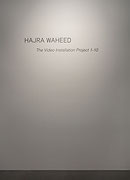 Vue de salle de l’exposition Hajra Waheed. The Video Installation Project 1-10