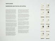 Vue de salle de l’exposition Taryn Simon : Paperwork and the Will of Capital