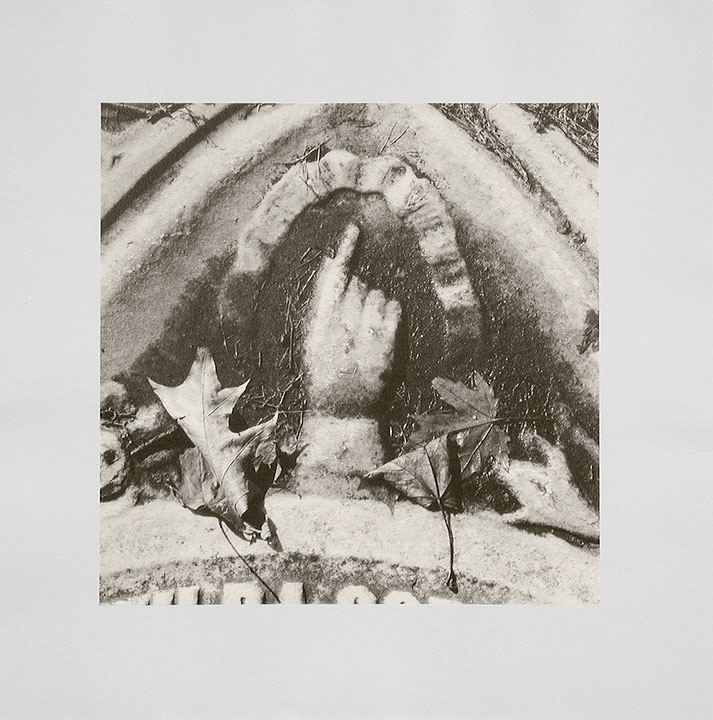 Photo de l’œuvre Sans titre (tirée de l’album « Tempus Edax Rerum », 1979) de Vincent Sharp (Afficher en plein écran)