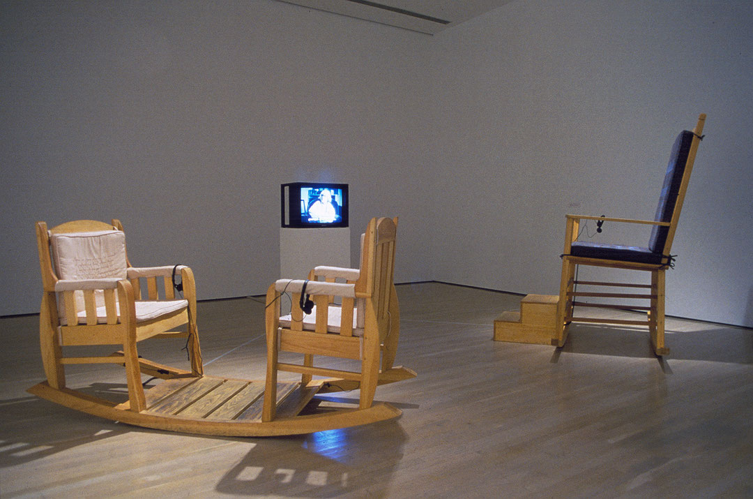 Photo de l’œuvre Double Rocking Chair de Naomi London (Afficher en plein écran)