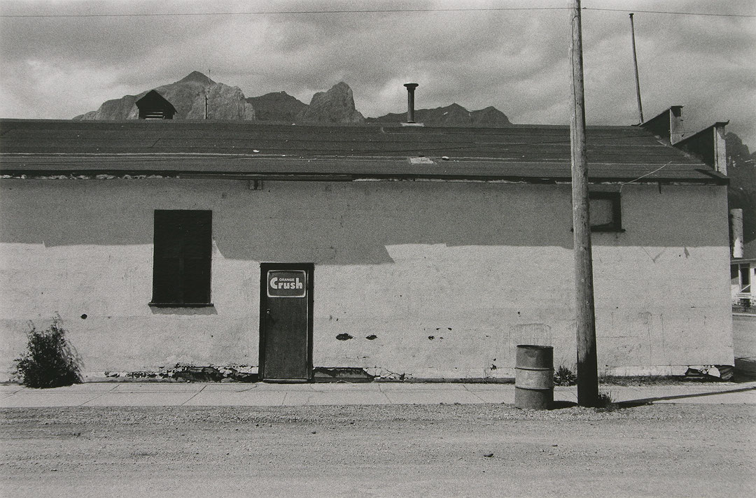 Photo de l’œuvre Bâtisse - Canmore, Alberta de Charles Gagnon (Afficher en plein écran)