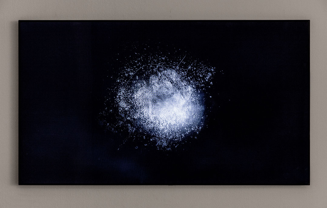 Photo de l’œuvre Moon / Clouds / Earth de Sylvia Safdie (Afficher en plein écran)