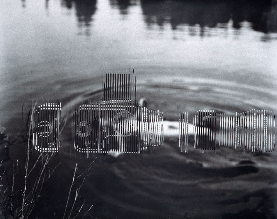 Photo de l’œuvre Body Camera in Lake de Andrea Szilasi (Afficher en plein écran)